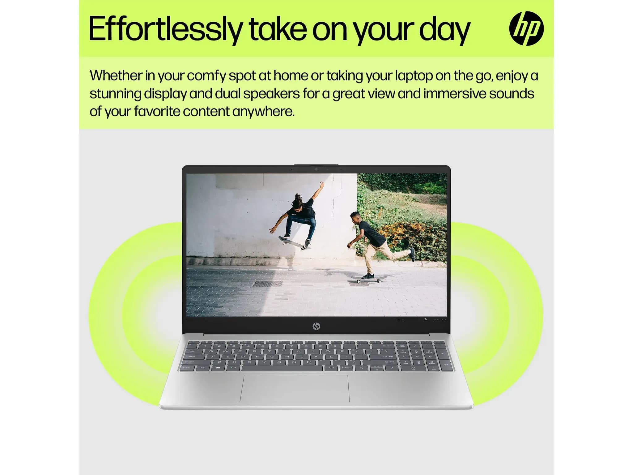 لپ‌تاپ HP Laptop 15 FD0133WM · نمای باز و صفحه‌نمایش