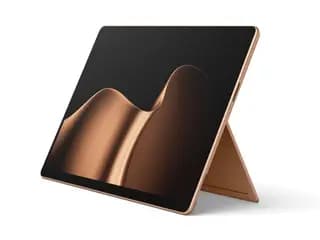 تبلت ویندوزی Surface Pro 12 13 — نمای روبرو
